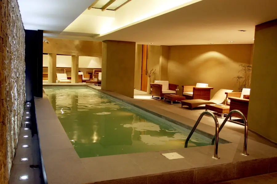 piscina-2_hotel_esplendor_calafate